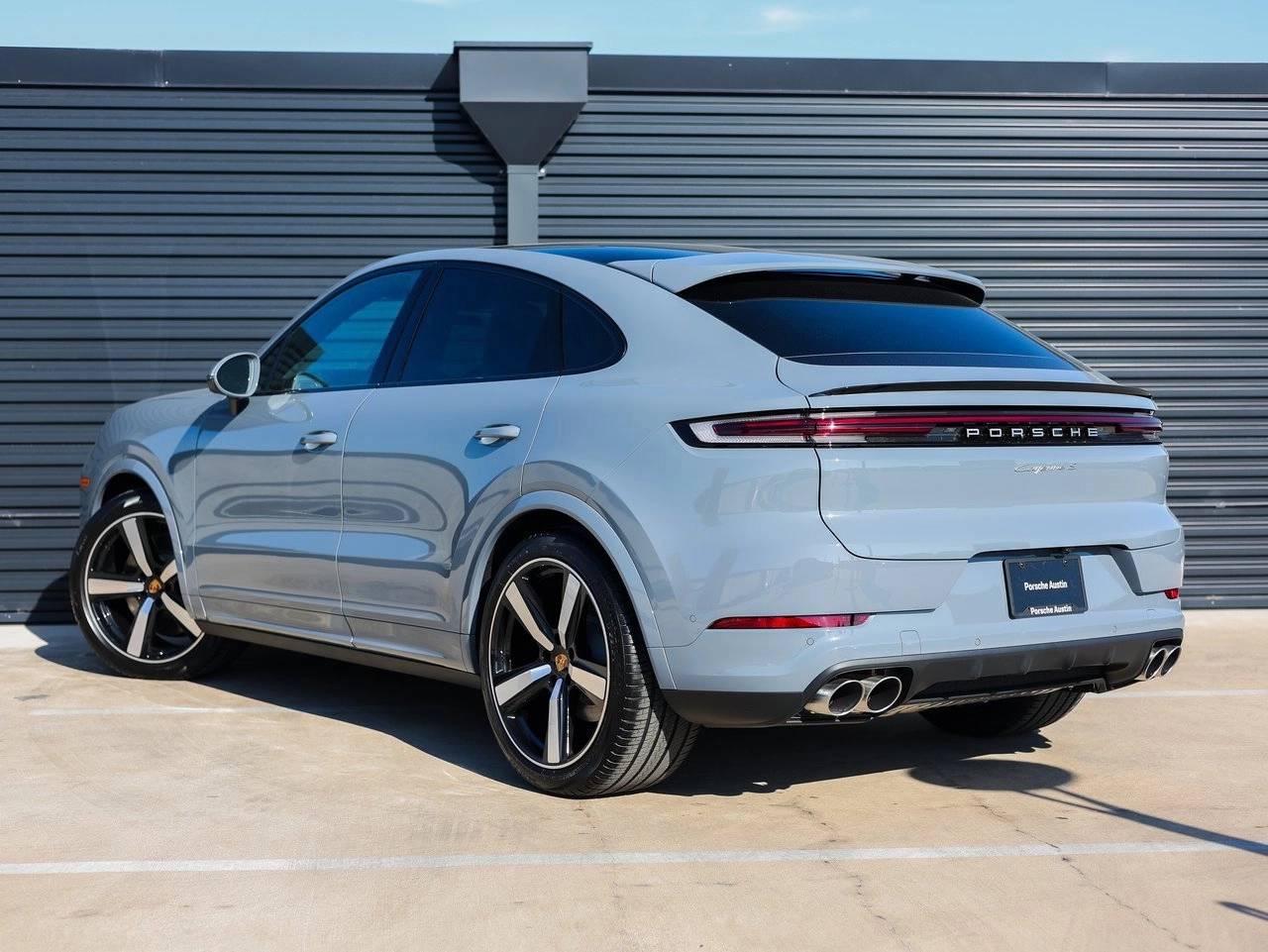 2025 Porsche Cayenne Cayenne S Coupe