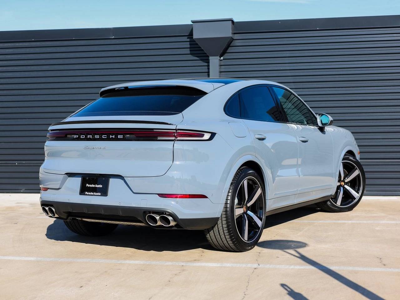 2025 Porsche Cayenne Cayenne S Coupe