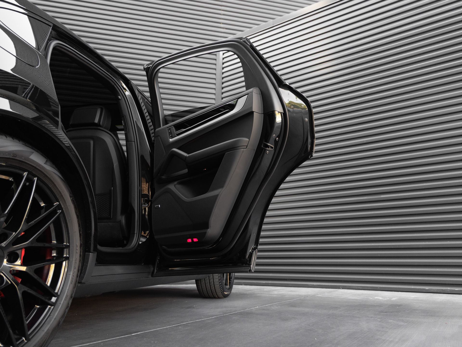 2026 Porsche Cayenne Cayenne S Coupe