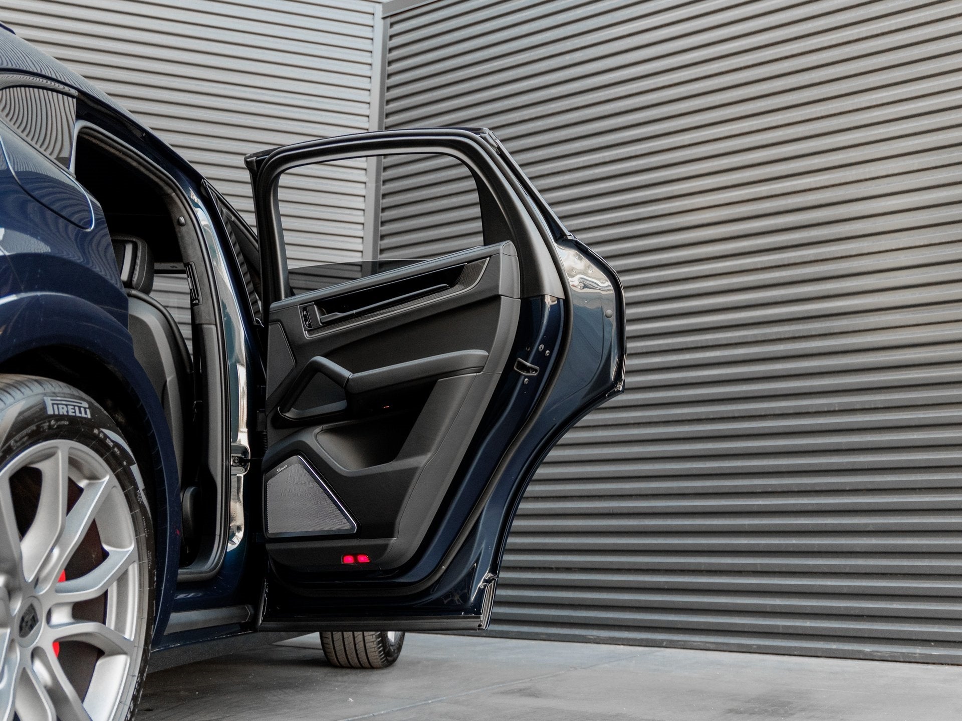 2025 Porsche Cayenne Cayenne Turbo E-Hybrid Coupe