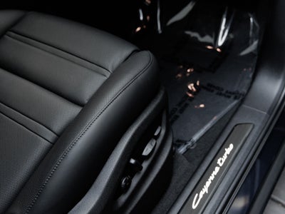 2025 Porsche Cayenne Cayenne Turbo E-Hybrid Coupe