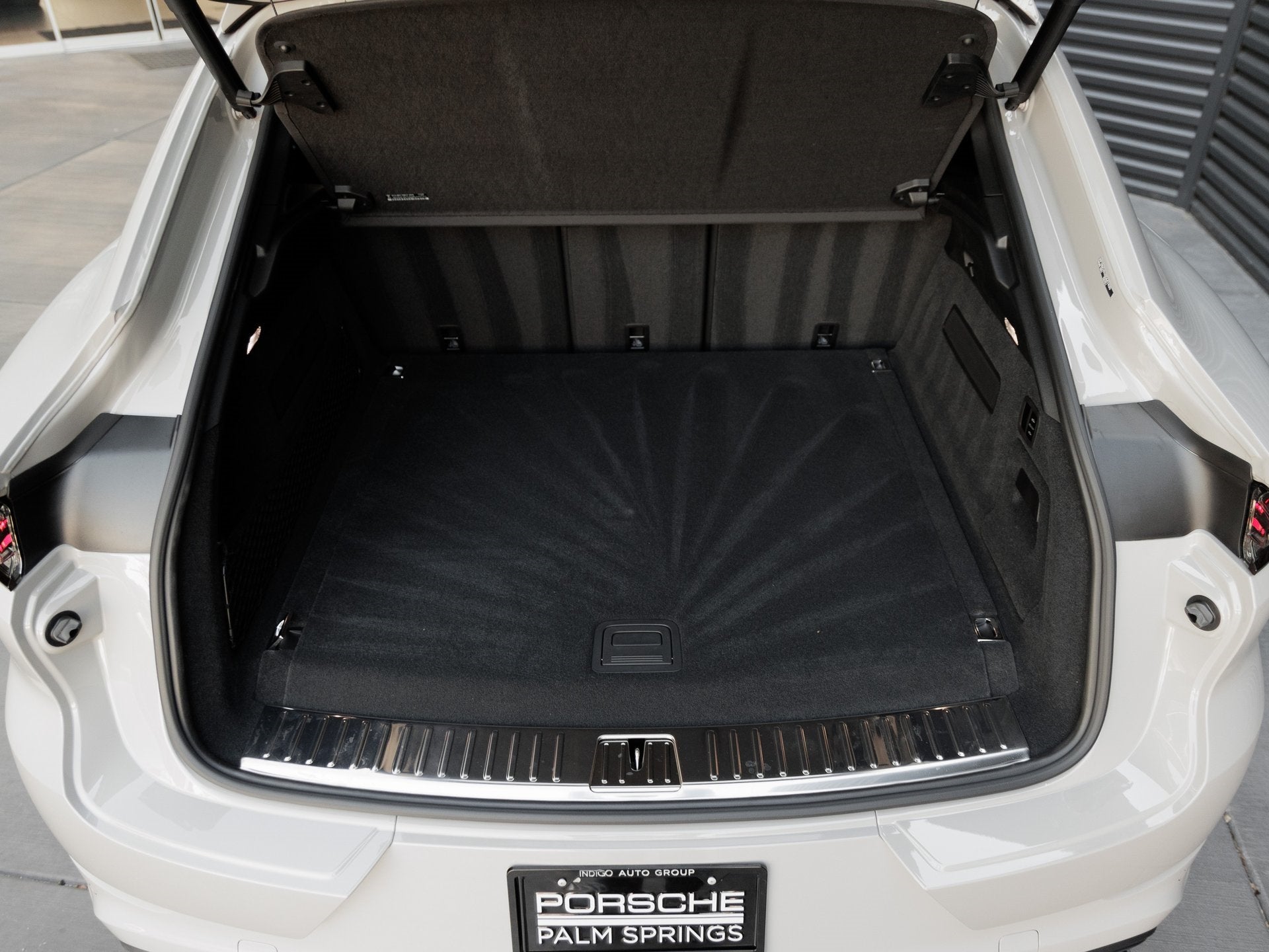 2025 Porsche Cayenne Cayenne Turbo E-Hybrid Coupe