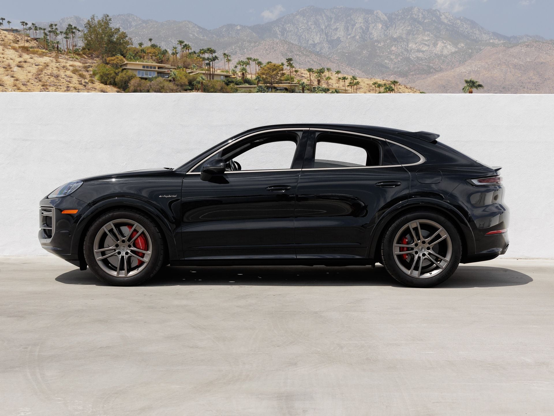 2025 Porsche Cayenne Cayenne Turbo E-Hybrid Coupe