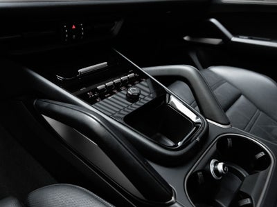 2025 Porsche Cayenne Cayenne Turbo E-Hybrid Coupe