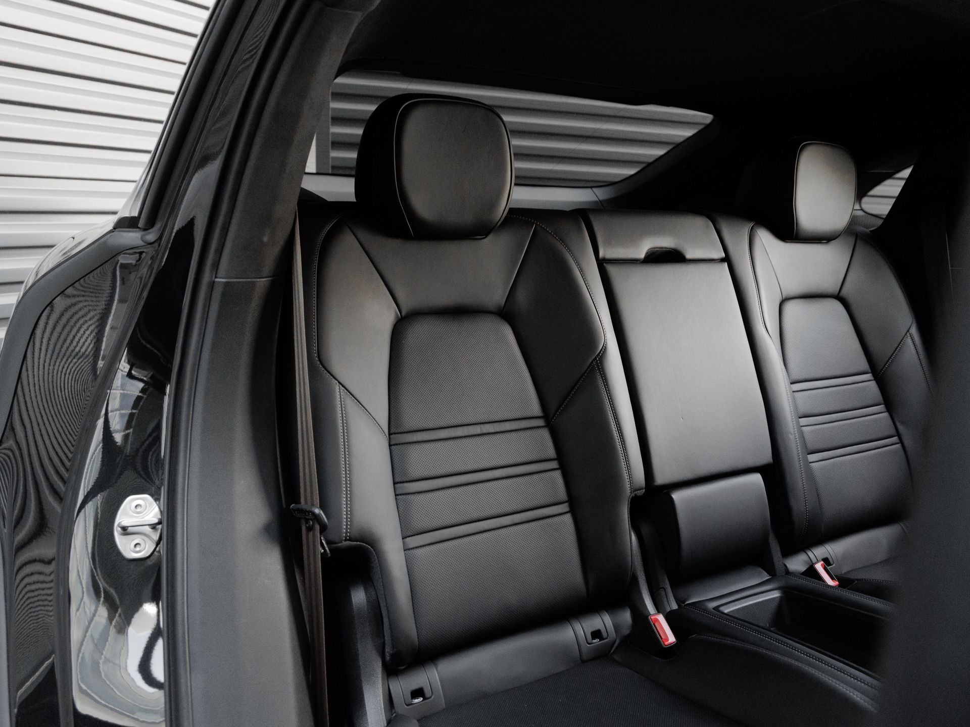 2025 Porsche Cayenne Cayenne Turbo E-Hybrid Coupe