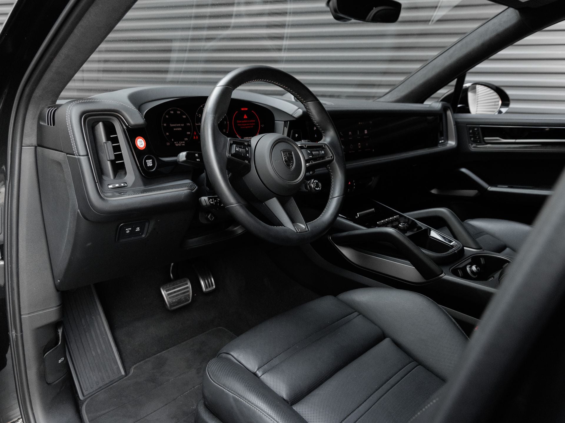 2025 Porsche Cayenne Cayenne Turbo E-Hybrid Coupe