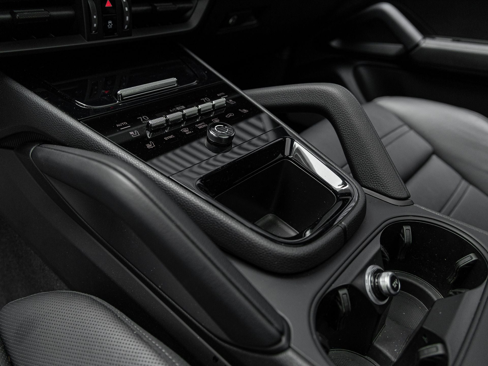 2025 Porsche Cayenne S E-Hybrid Coupe