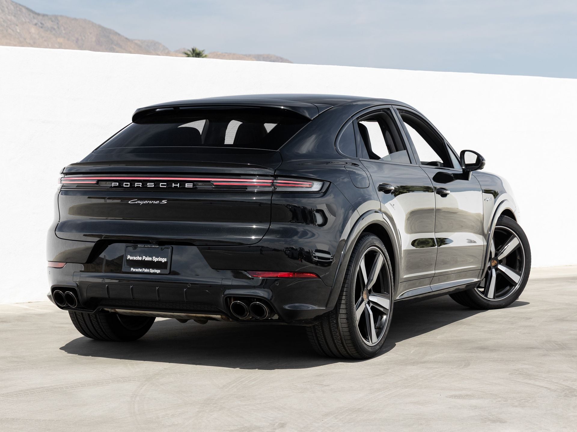 2025 Porsche Cayenne S E-Hybrid Coupe