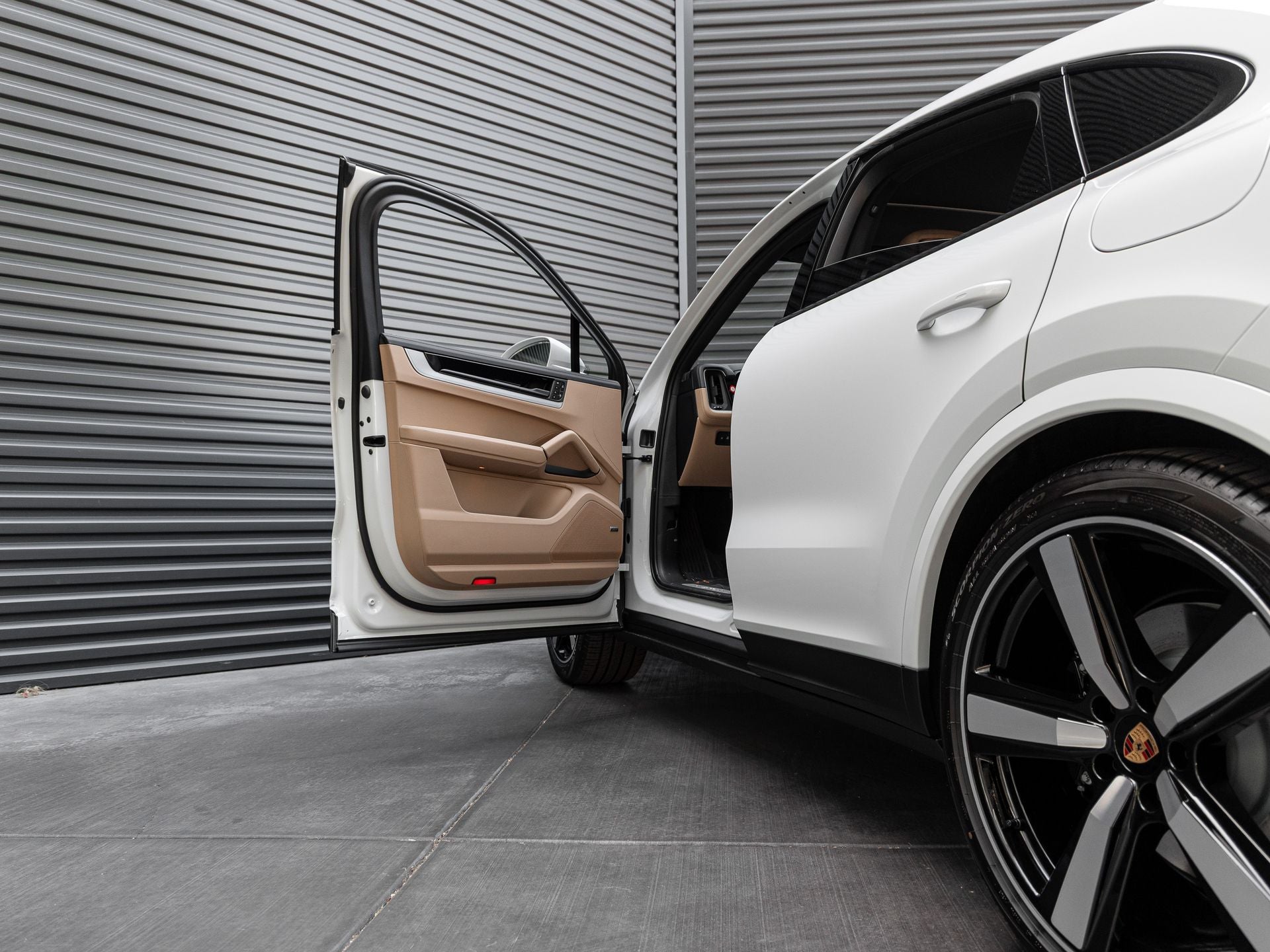2026 Porsche Cayenne S E-Hybrid Coupe