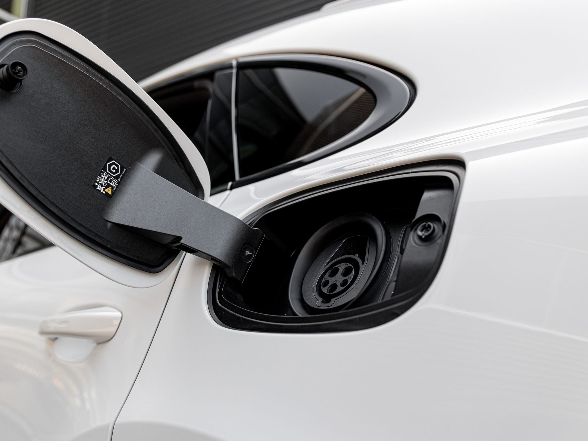 2026 Porsche Cayenne S E-Hybrid Coupe