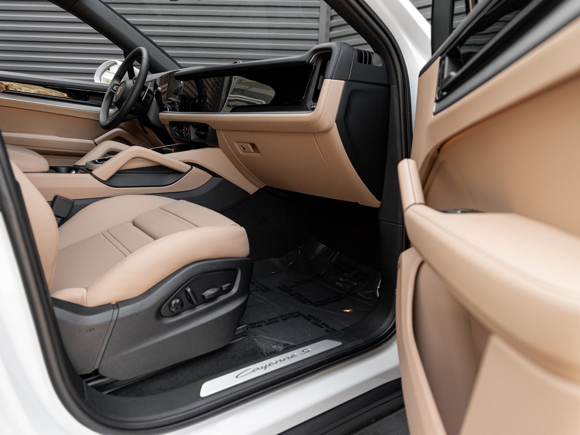 2026 Porsche Cayenne S E-Hybrid Coupe