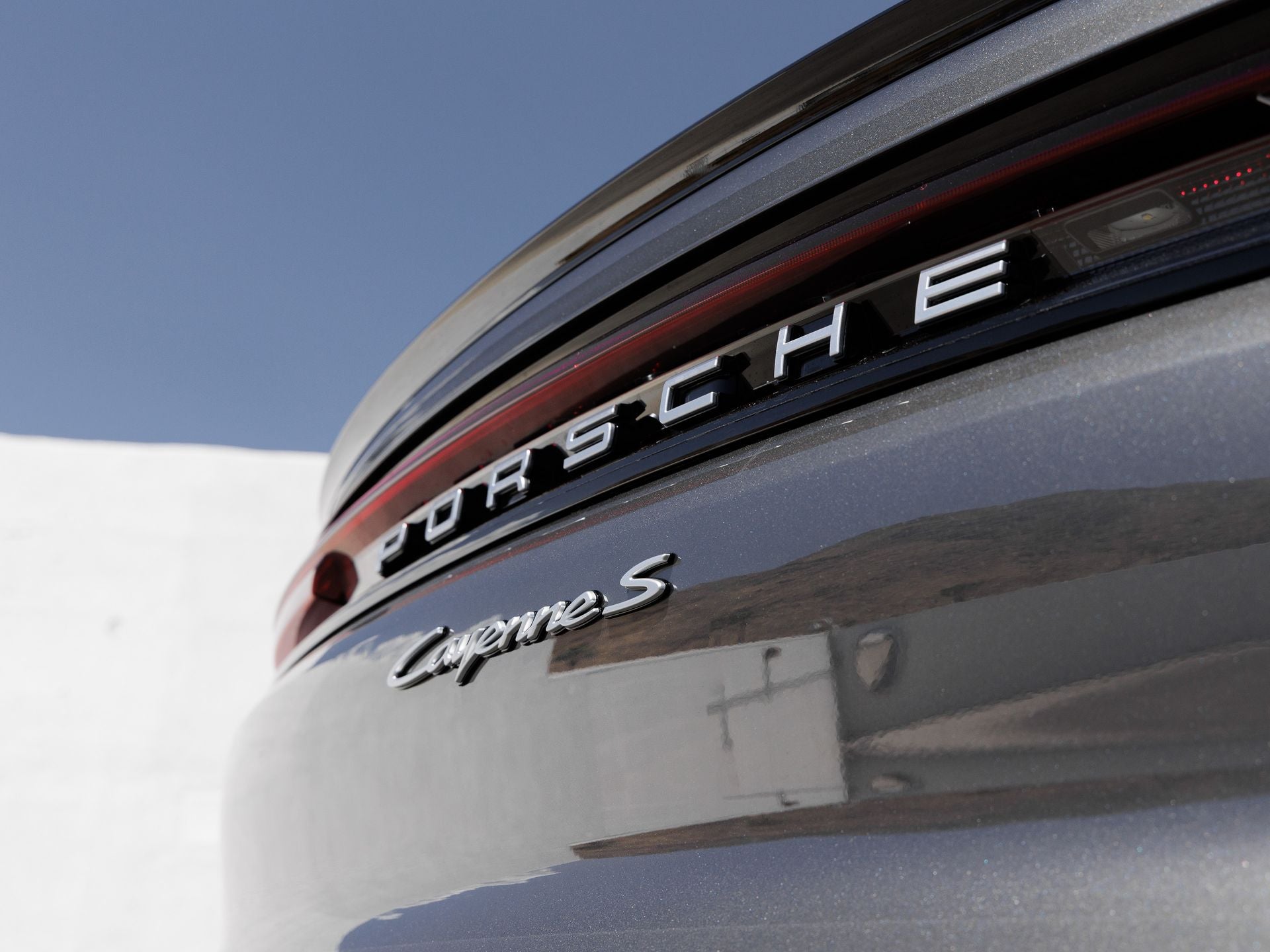 2025 Porsche Cayenne Cayenne S E-Hybrid Coupe