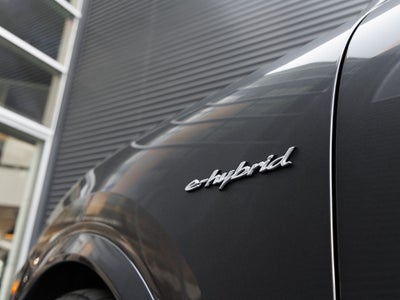 2025 Porsche Cayenne Cayenne S E-Hybrid Coupe