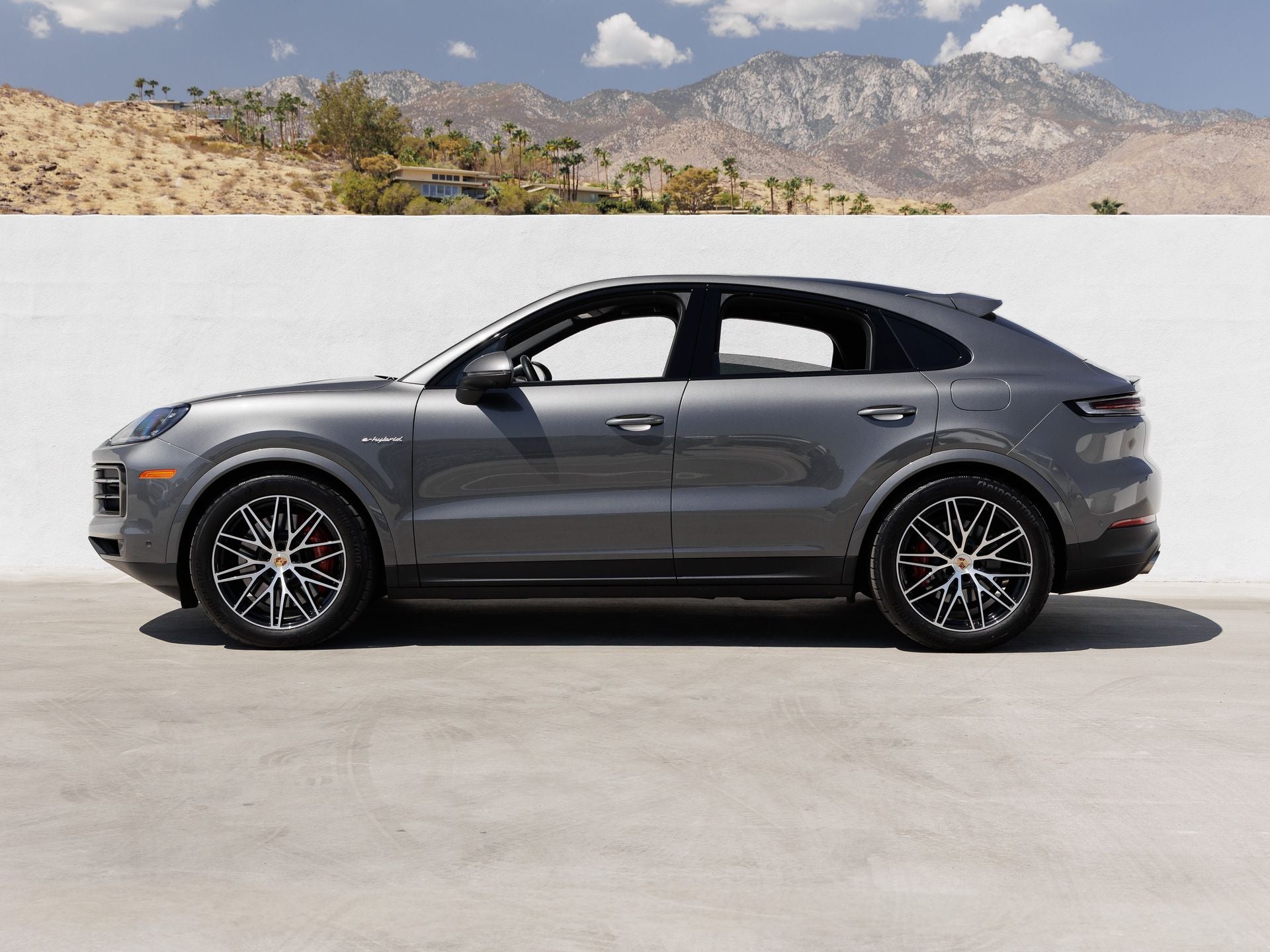 2025 Porsche Cayenne Cayenne S E-Hybrid Coupe