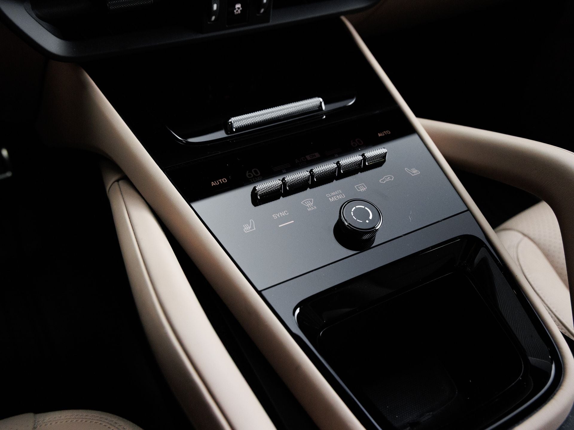 2025 Porsche Cayenne Cayenne S E-Hybrid Coupe