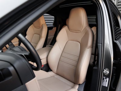 2025 Porsche Cayenne Cayenne S E-Hybrid Coupe