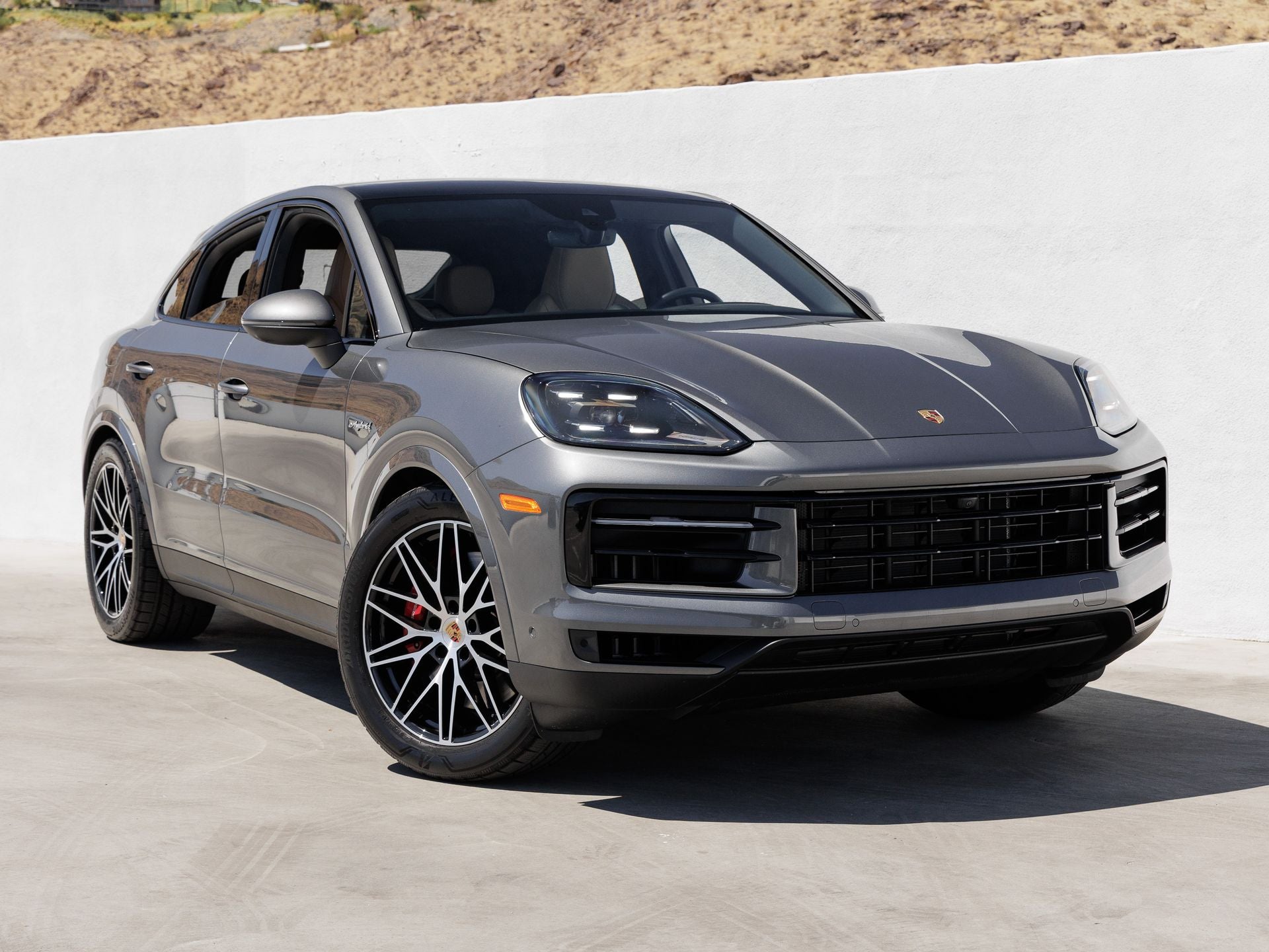2025 Porsche Cayenne Cayenne S E-Hybrid Coupe
