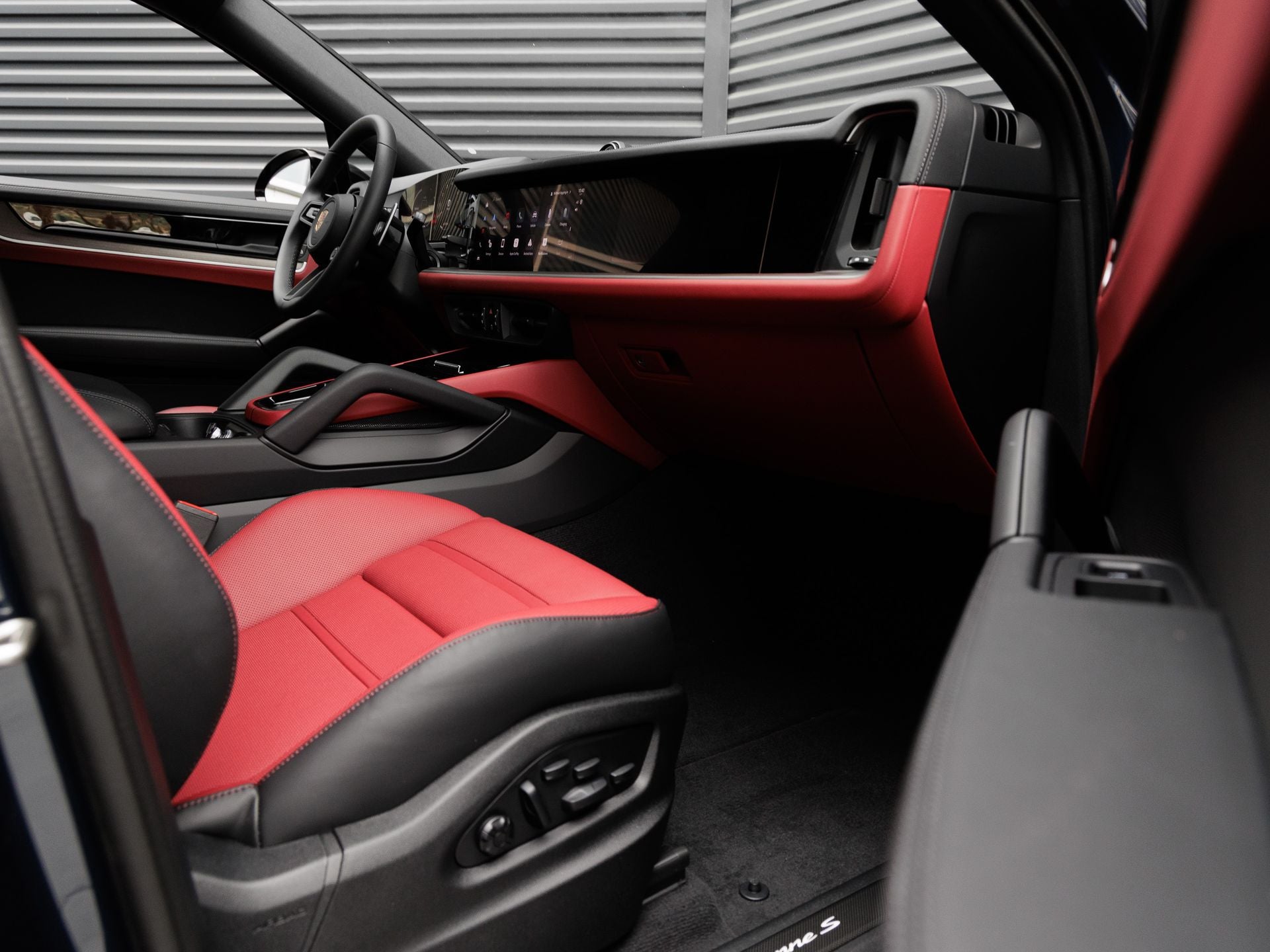 2026 Porsche Cayenne Cayenne S E-Hybrid Coupe