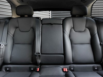 2024 Volvo XC60 Recharge Plug-In Hybrid T8 Plus Dark Theme