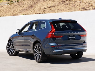 2023 Volvo XC60 B5 Ultimate Bright Theme