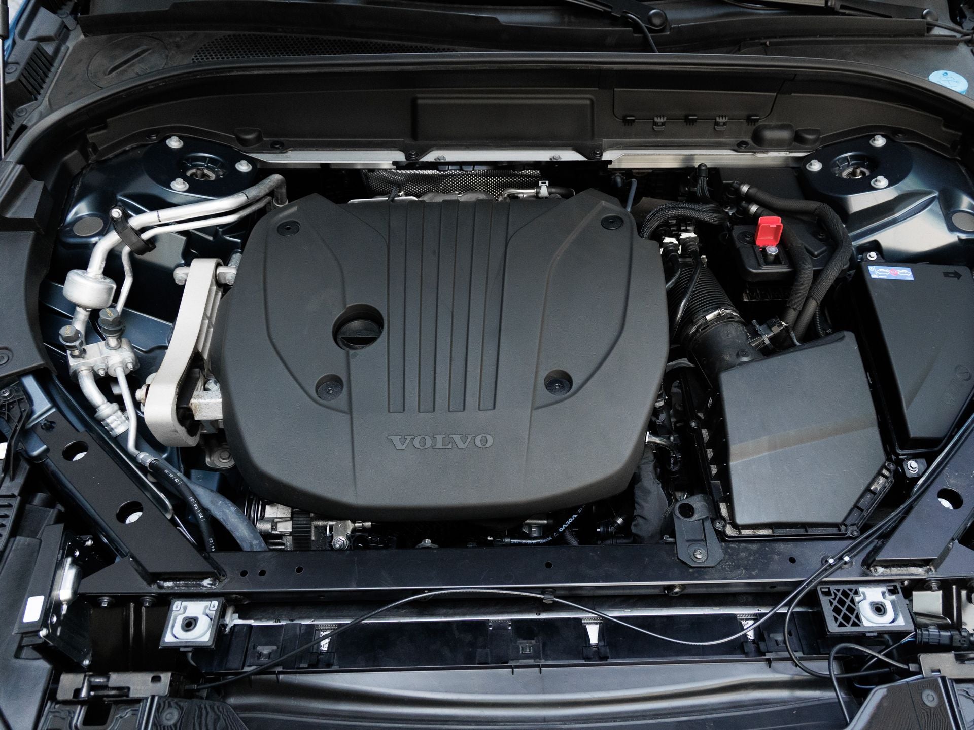 2023 Volvo XC60 B5 Ultimate Bright Theme