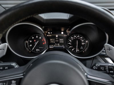 2022 Alfa Romeo Stelvio Quadrifoglio