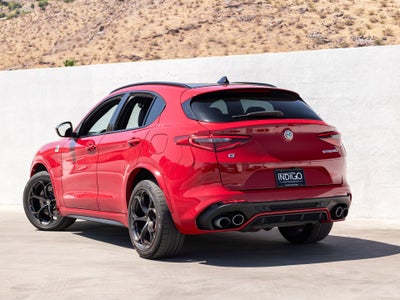 2022 Alfa Romeo Stelvio Quadrifoglio