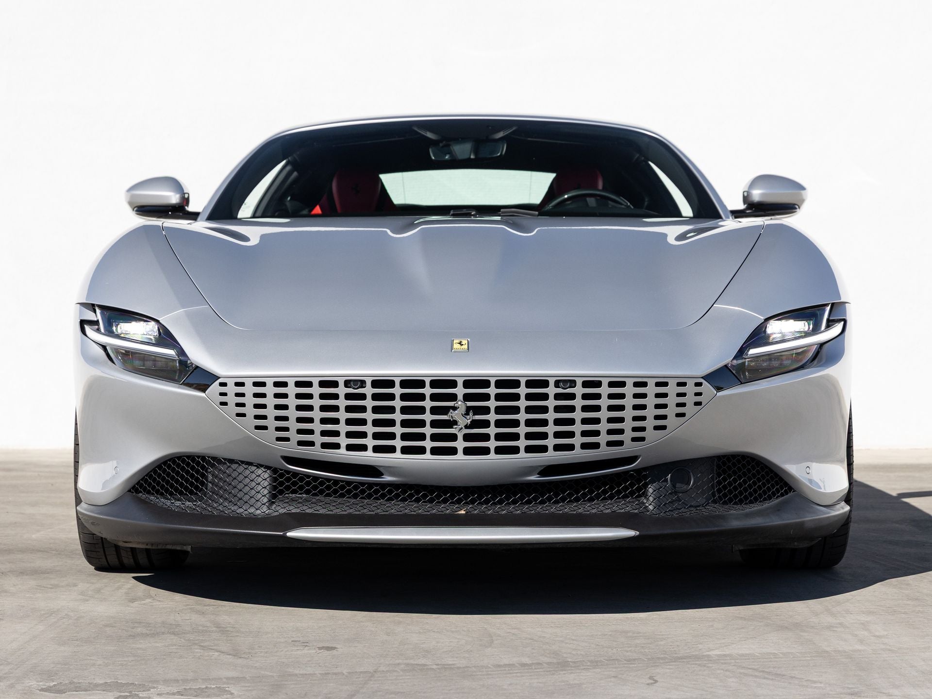 2021 Ferrari Roma Base