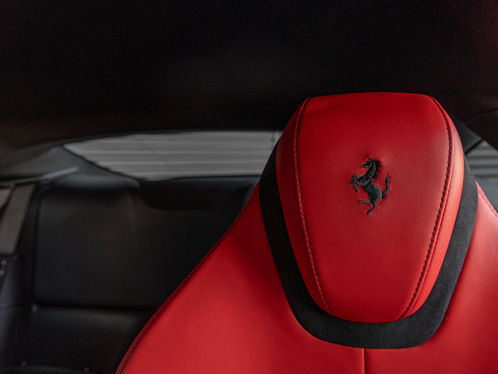 2021 Ferrari Roma Base