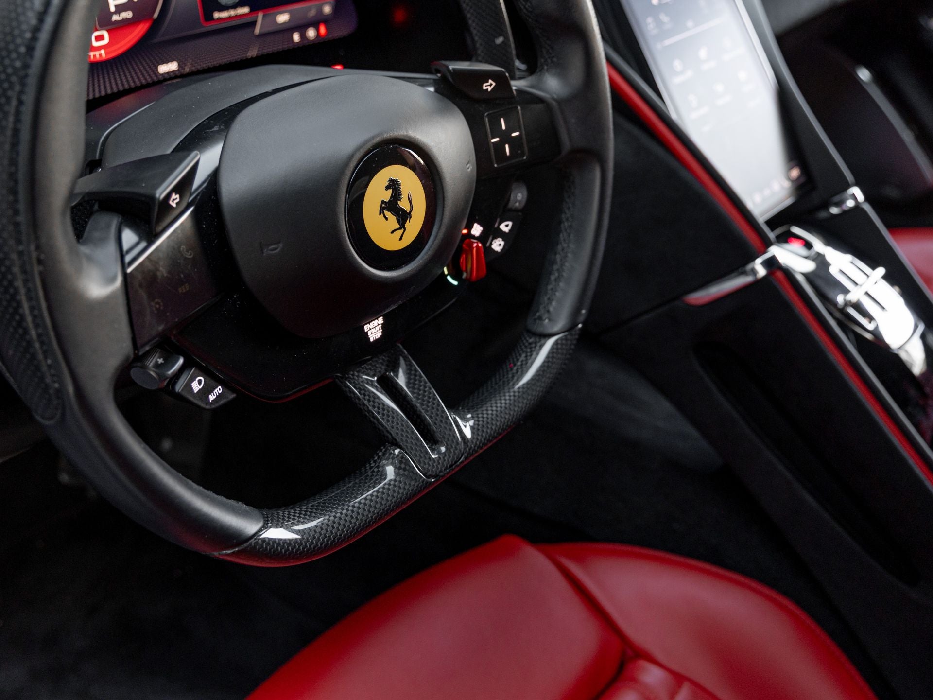 2021 Ferrari Roma Base