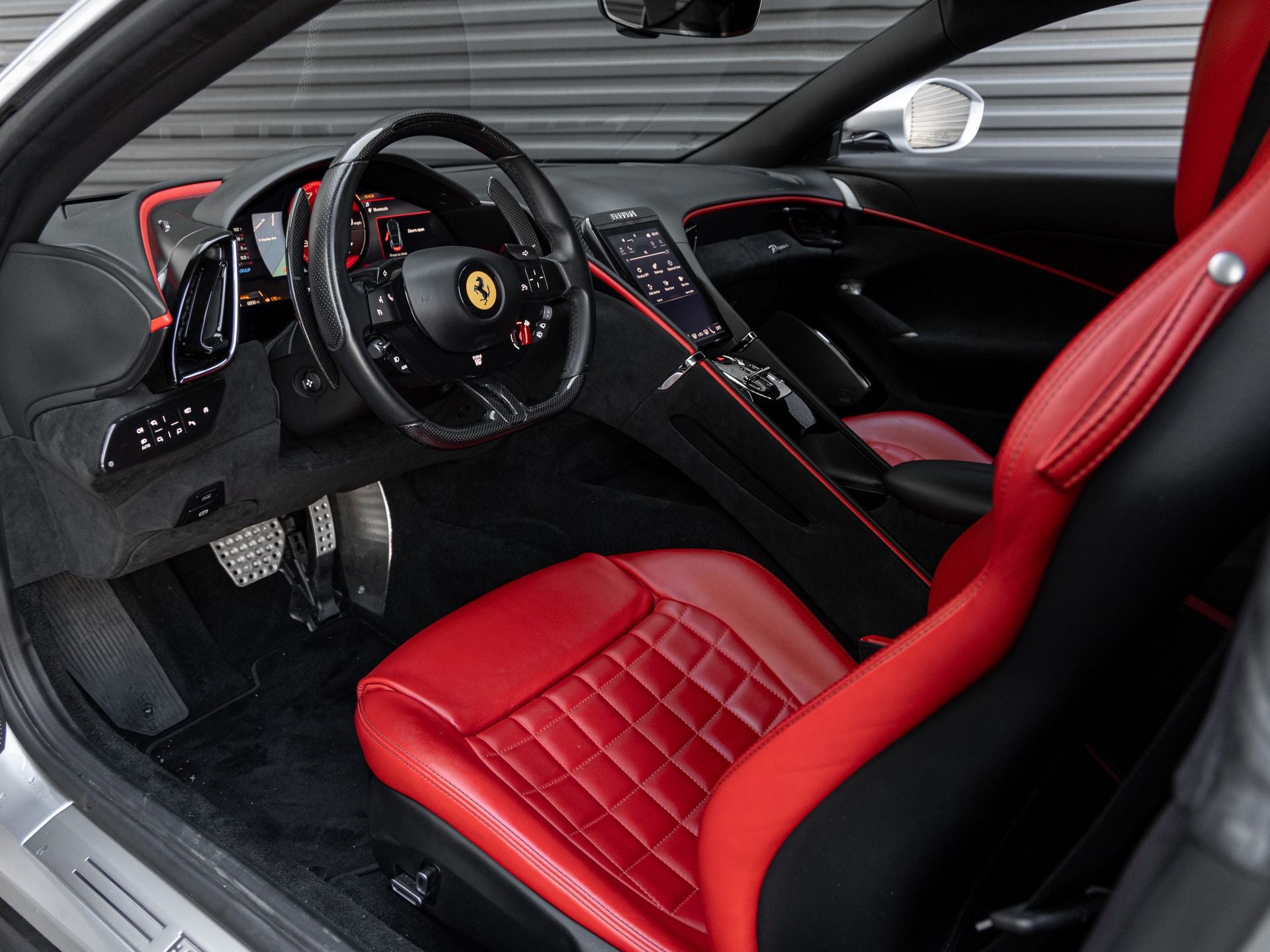 2021 Ferrari Roma Base