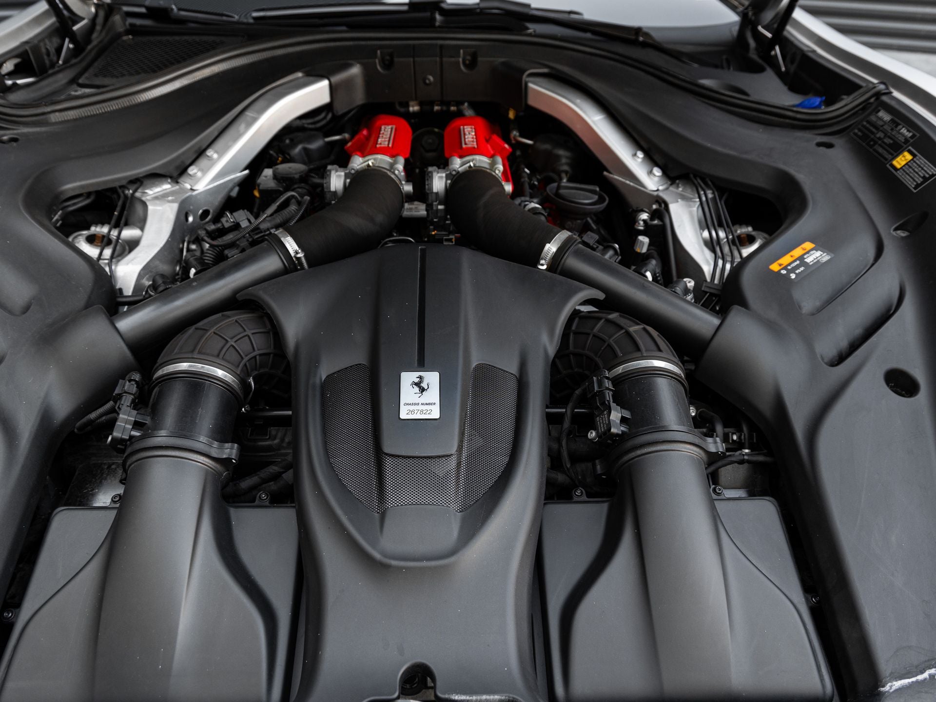 2021 Ferrari Roma Base