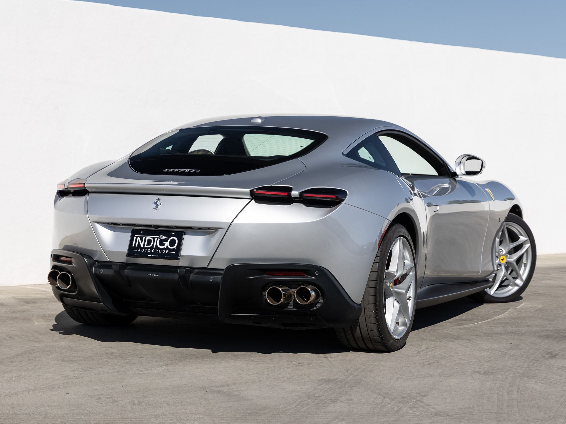 2021 Ferrari Roma Base