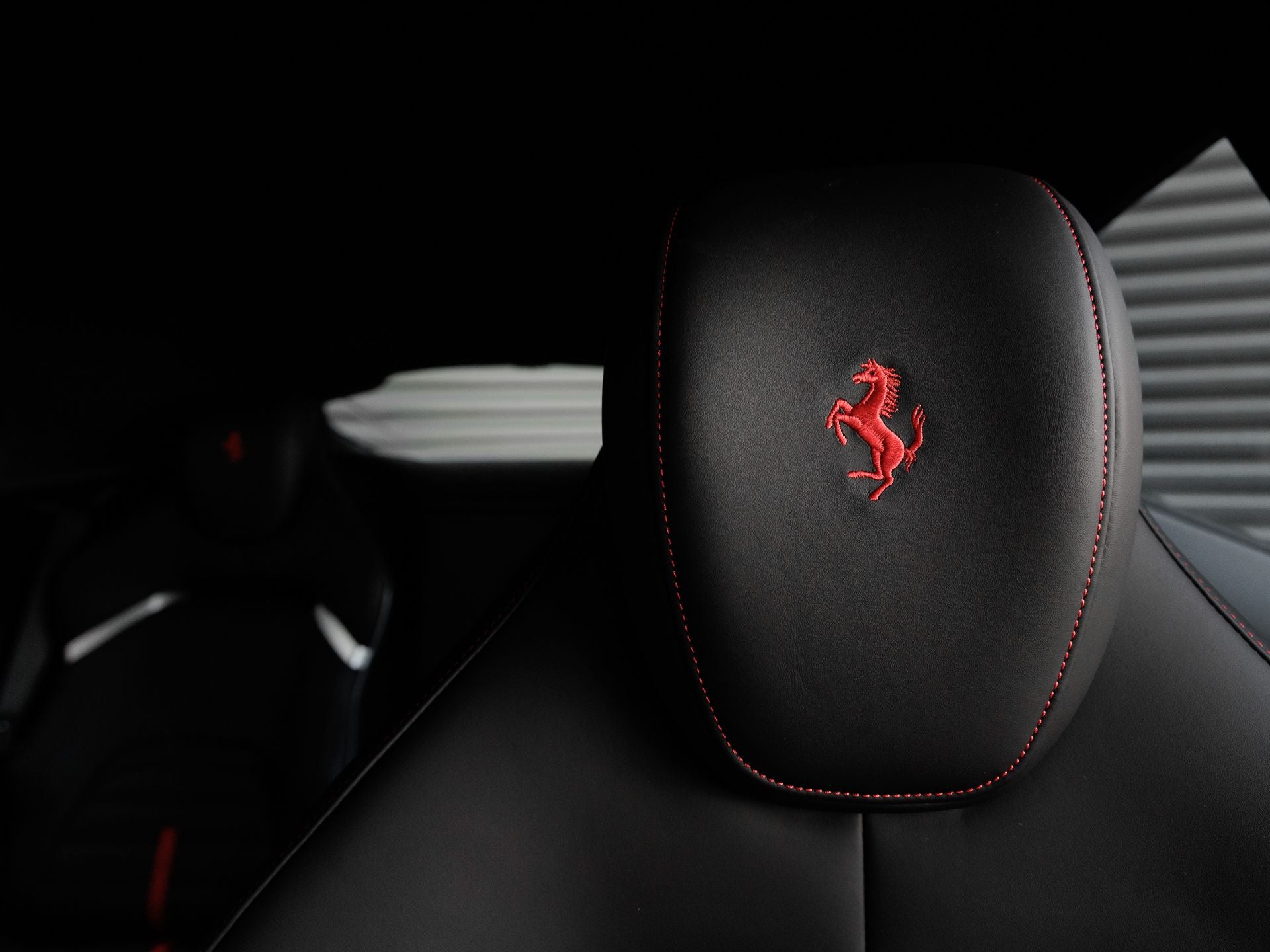 2026 Ferrari Purosangue Base
