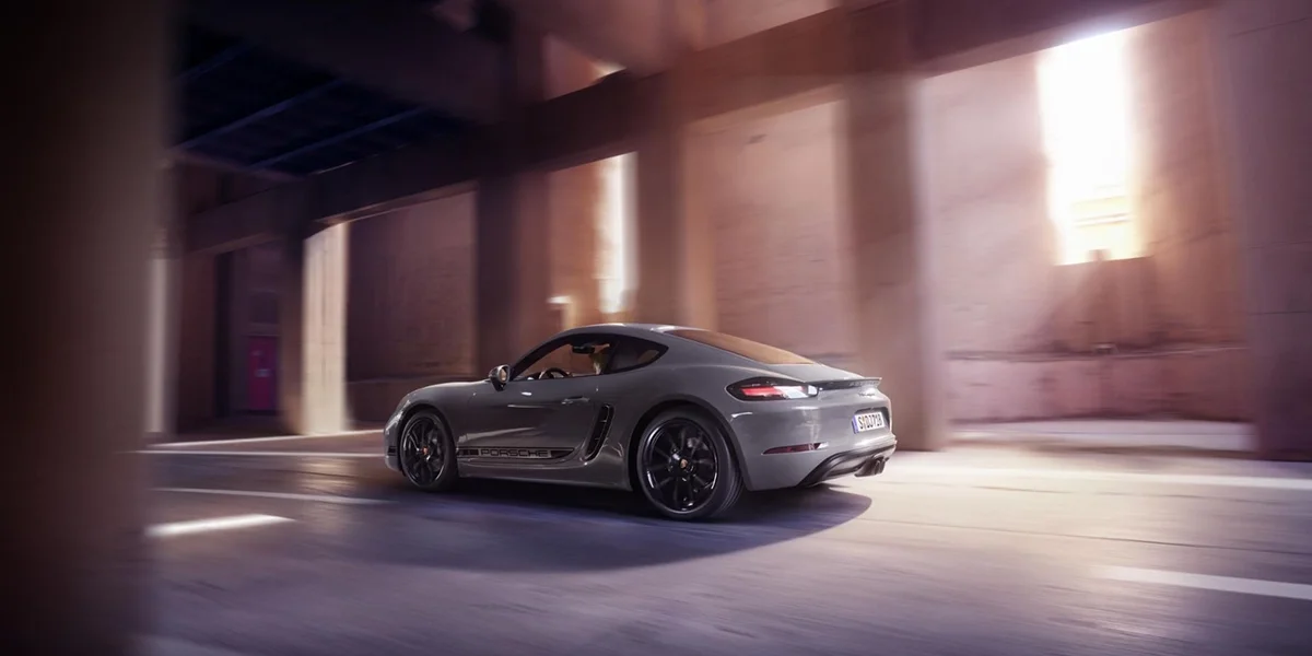 718 Cayman
